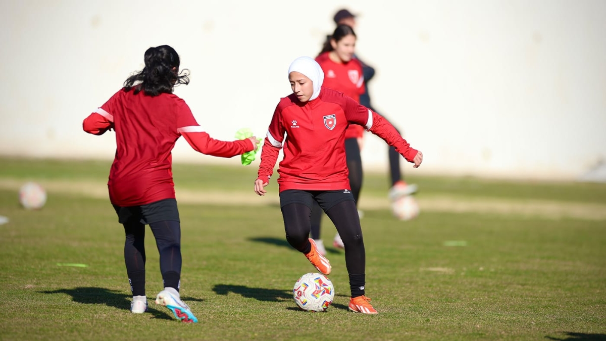 المنتخب الوطني للناشئات يلتقي نظيره الفلسطيني