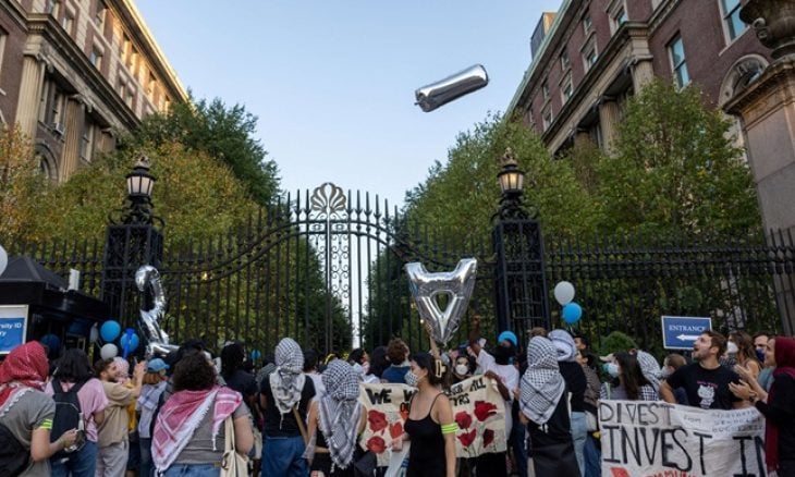 أمريكا تراجع عقود ومنح جامعة كولومبيا بسبب اتهامات بمعاداة السامية