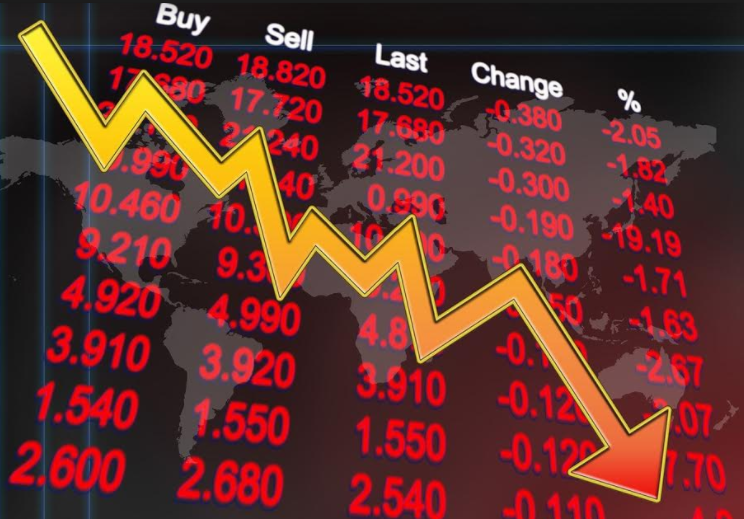 انخفاض مؤشرات الأسهم الأميركية بشكل كبير