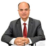 د. عدنان مساعدة : قراءة في كتاب ملك وشعب والمبادرات الملكية الإنسانية
