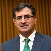 د. عدلي فندح : ذهب 2025: ملاذ العالم في زمن الاضطراب