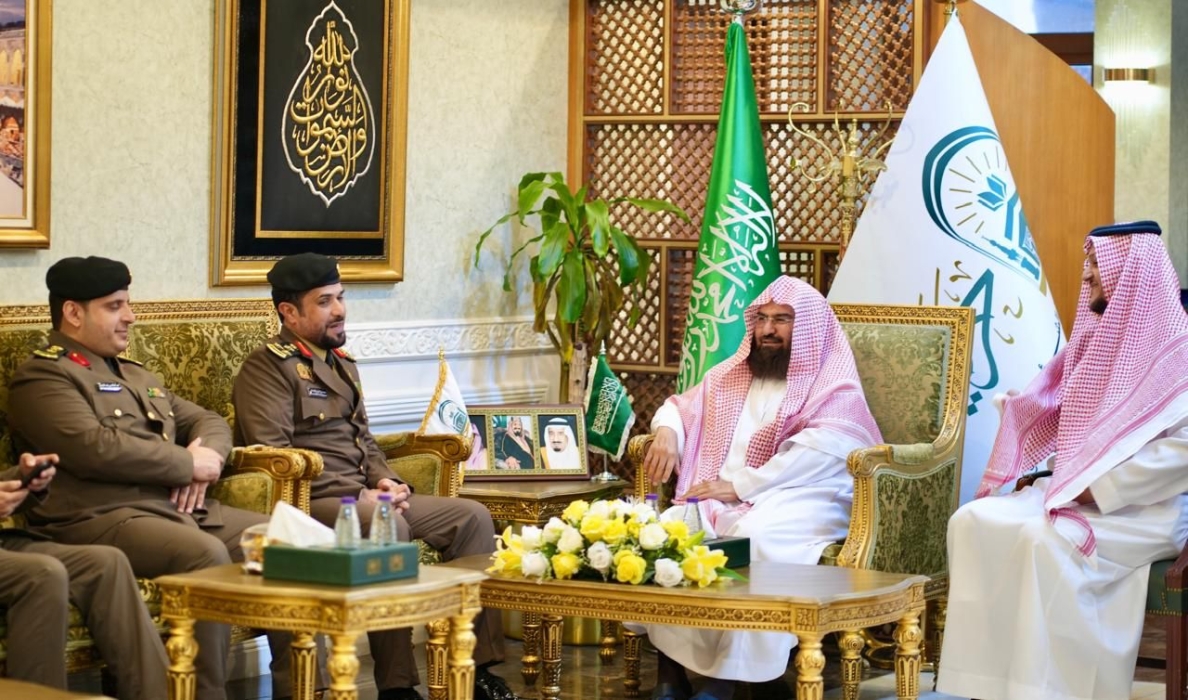 السديس : أبطال مكافحة المخدرات تصدوا بامتياز وحاربوا تجار الدمار والخراب ببسالة واقتدار
