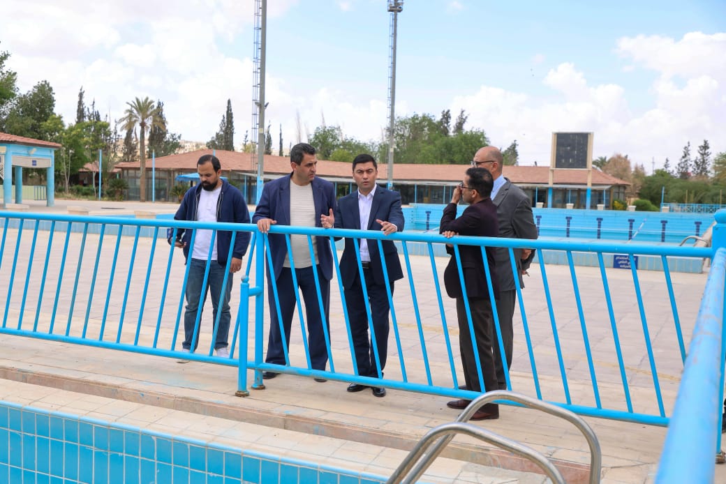 أمين عام وزارة الشباب في زيارة تفقدية مفاجئة للمرافق الشبابية والرياضية في محافظة الزرقاء