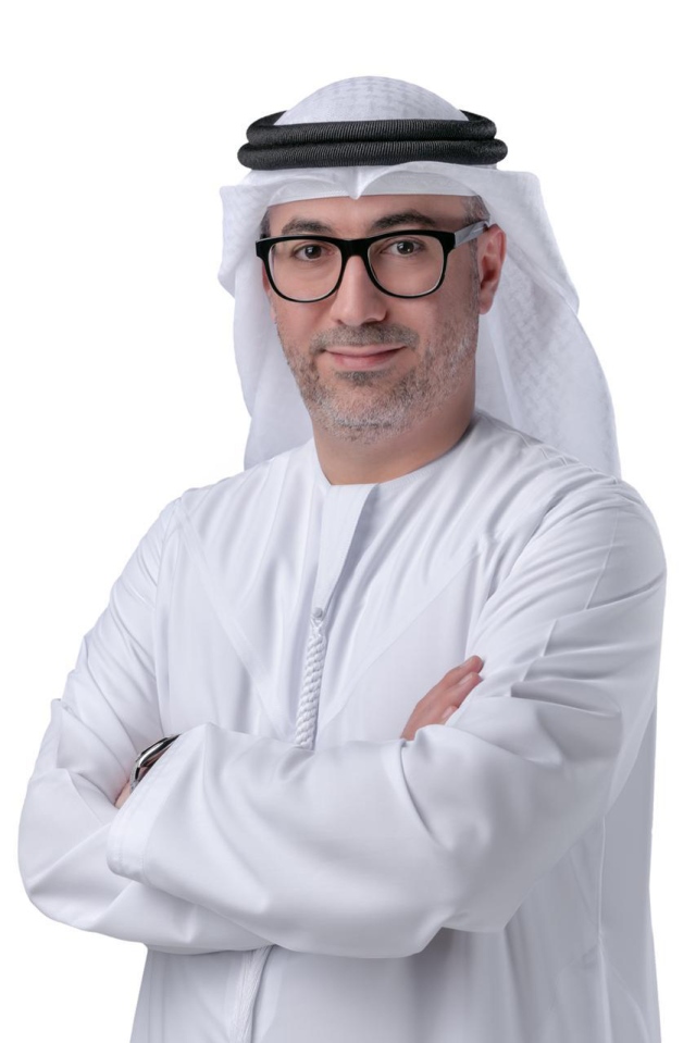 من موظف إلى بائع ناطحات: وليد الزرعوني يرسم خارطة الحلم بحبر الطموح