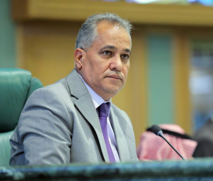 الهميسات يسأل وزير الإدارة المحلية، هل لك دور مباشر في التعيينات؟