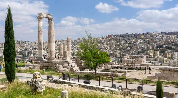 تراجع تأثير الكتلة الحارة اليوم وانحسارها غدًا وطقس معتدل خلال الايام المقبلة