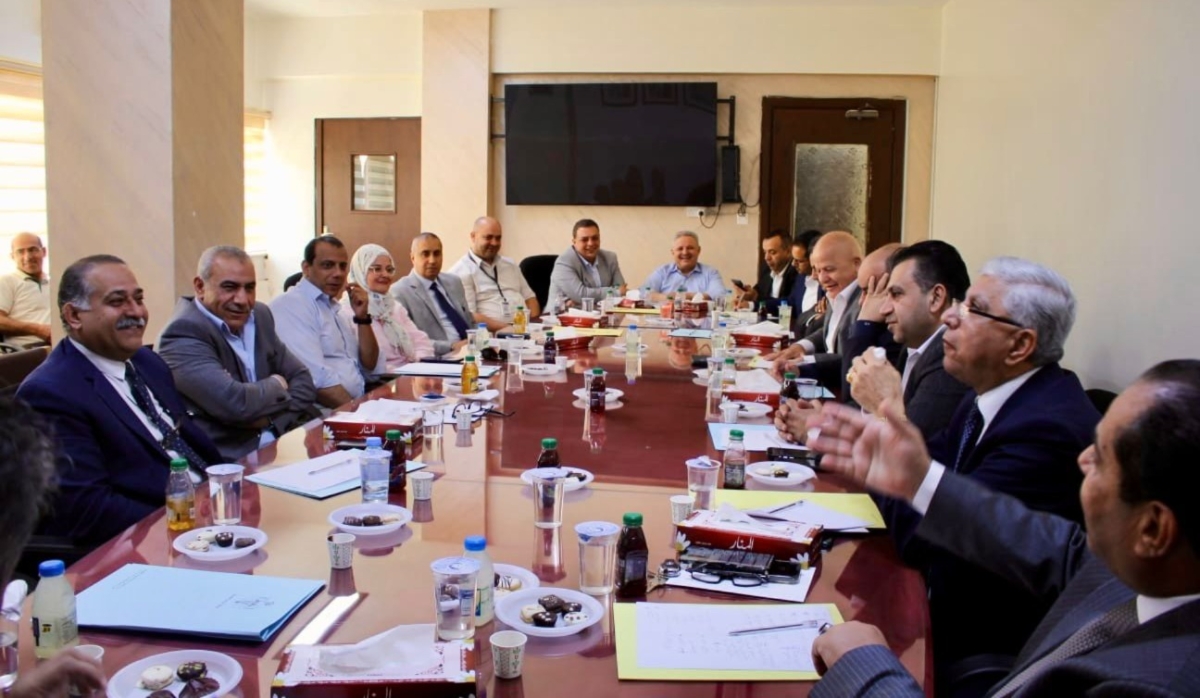 الأحزاب الوسطية تتطلع على إنجازات وتحديات مستشفيات البشير