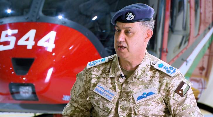 قائد سلاح الجو الملكي يستعرض أبرز عمليات التطوير على السلاح والمهام الإنسانية التي نفذها