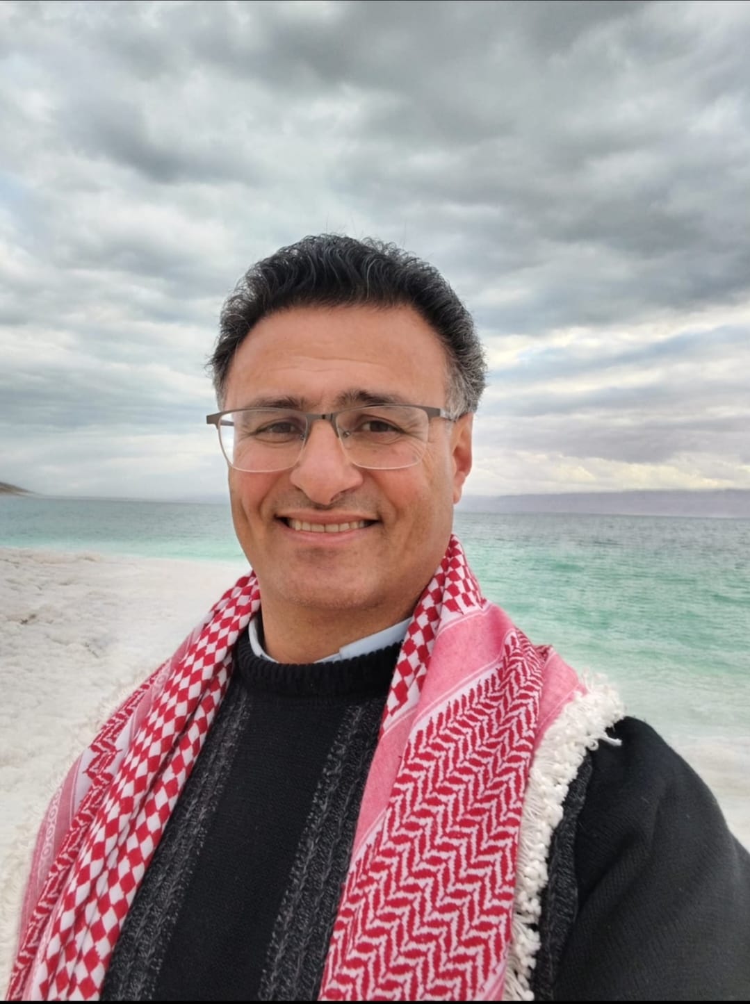 القس سامر عازر : الإستقلال عهد يتجدد لمواصلة العمل والبناء