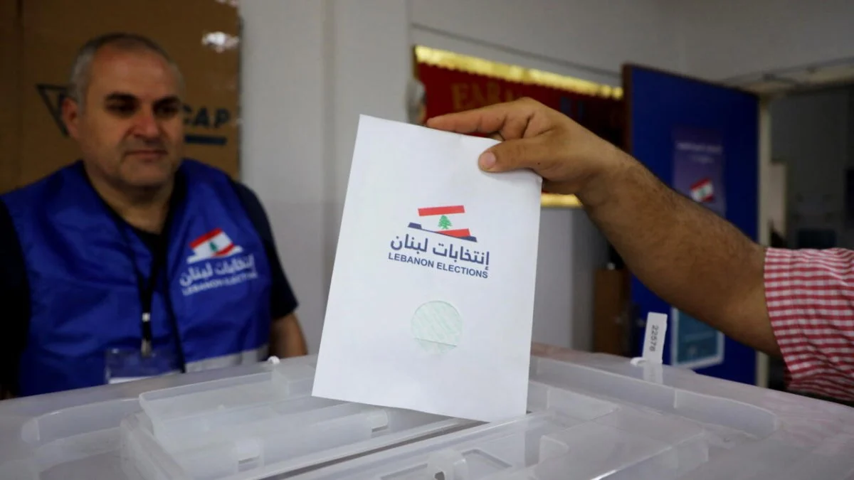 بدء الجولة الأخيرة من الانتخابات المحلية جنوب لبنان ومخاوف من توترات أمنية على الحدود