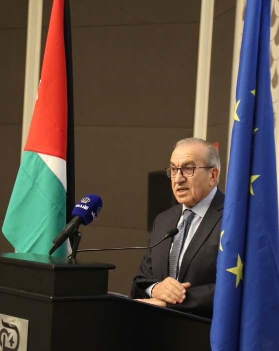وزير الأشغال: جلالة الملك أولى التعليم عناية خاصة وتحقق بفضله إنجازات نوعية