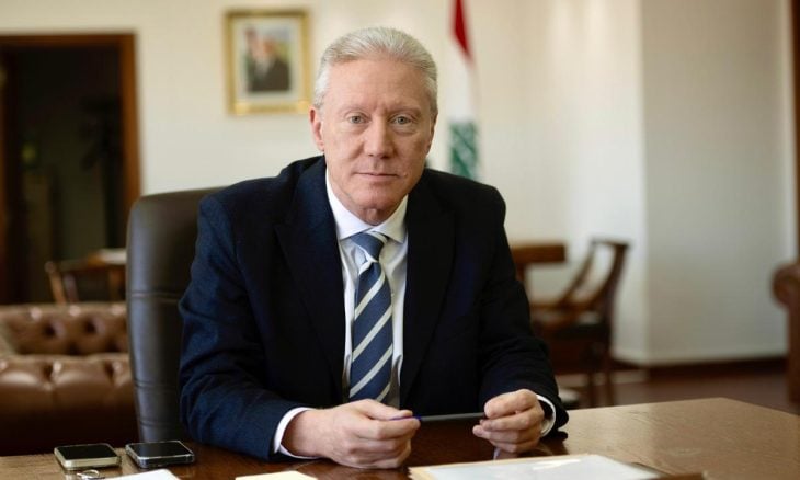وزير الخارجية اللبناني : “حزب الله” لا يريد التخلي عن سلاحه.. هذا تنظيم مسلح خارج عن القانون