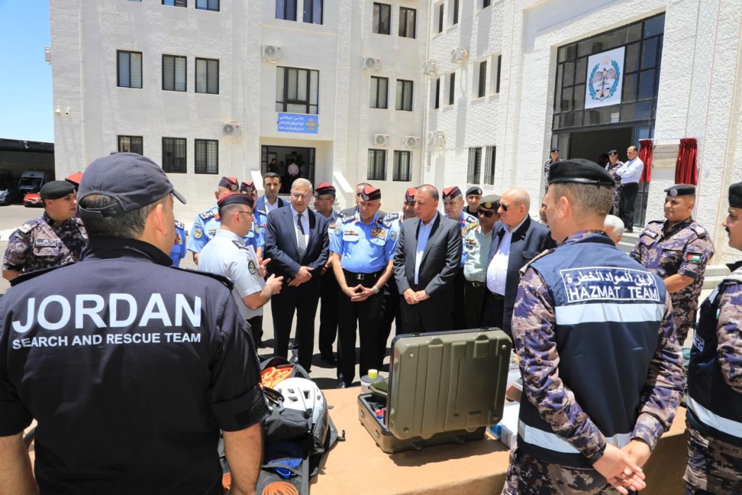 وزير الداخلية يفتتح مركز دفاع مدني العقبة المتخصص