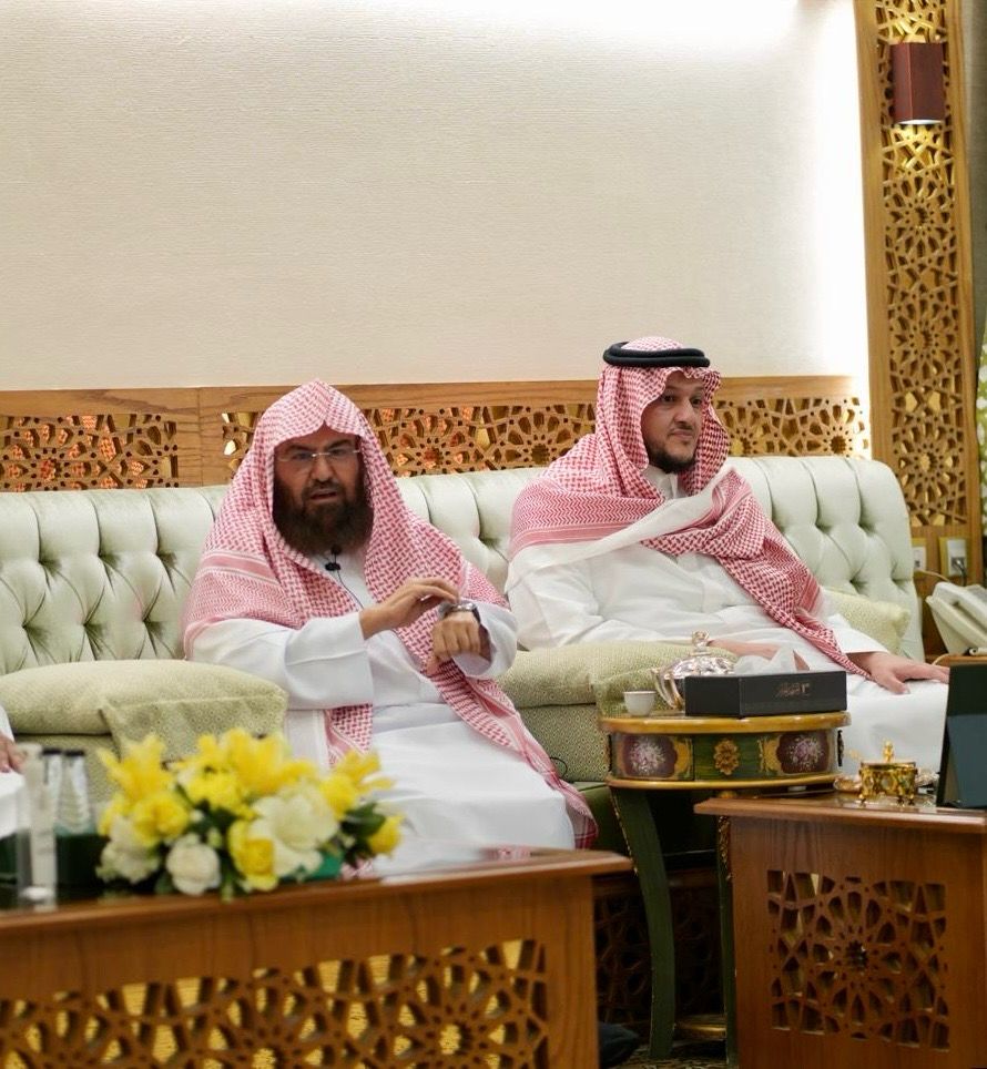 .السديس: مسار إثرائي عالمي لترجمة خطبة عرفة وعيد الاضحى والجمعة ب٣٥ لغة والمستهدف اكثر من ٢٠ مليون مشاهد ومتابع ...