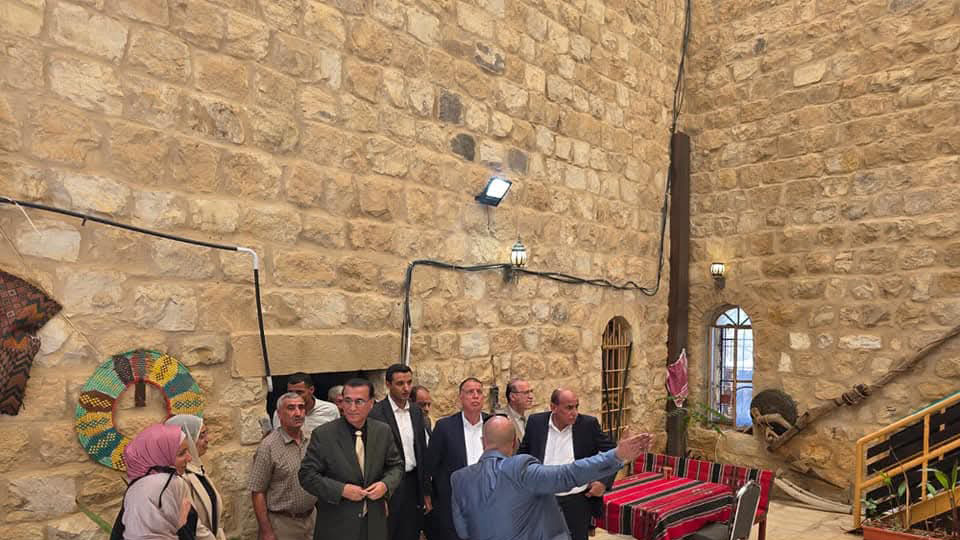 وزير الداخلية يفتتح متحف الحياة الشعبية في الكرك بحلته الجديدة