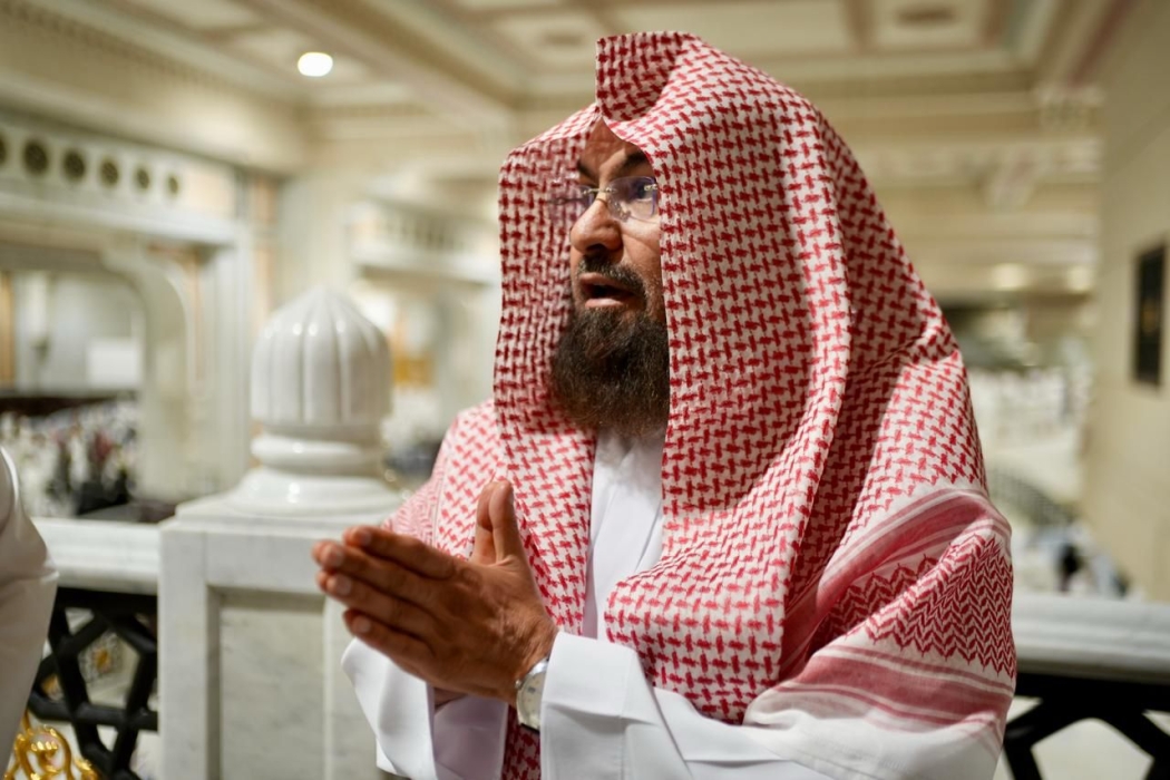 السديس : توزيع أكثر من مليون نسخة من القرآن مترجمة لإثراء تجربة ضيوف الرحمن