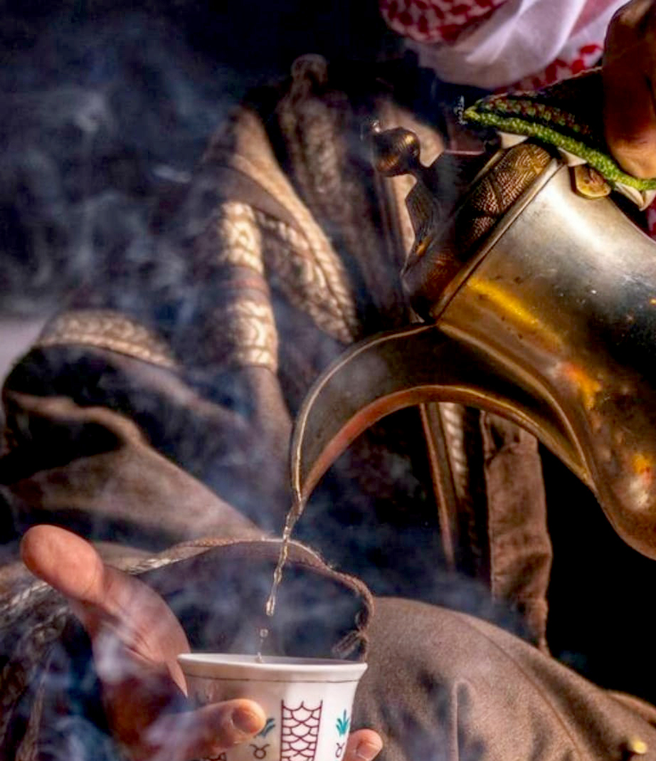 فنجان العيد..سُطور محفورة في كتاب الكرم الأردني