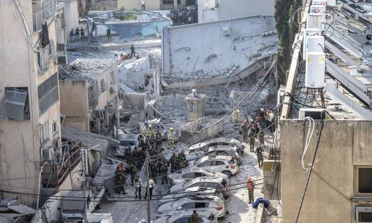 24 قتيلا ومئات المصابين في إسرائيل جراء الضربات الصاروخية الإيرانية منذ الجمعة