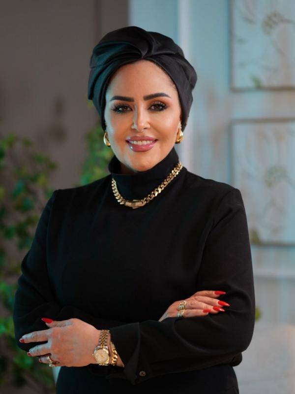 سالي الاسعد : هل تصنعنا الخوارزميات؟