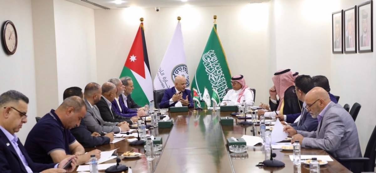 تجارة عمان تبحث سبل تنمية العلاقات الاقتصادية مع السعودية