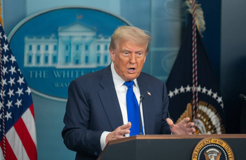 ترامب: أبرموا صفقة في غزة