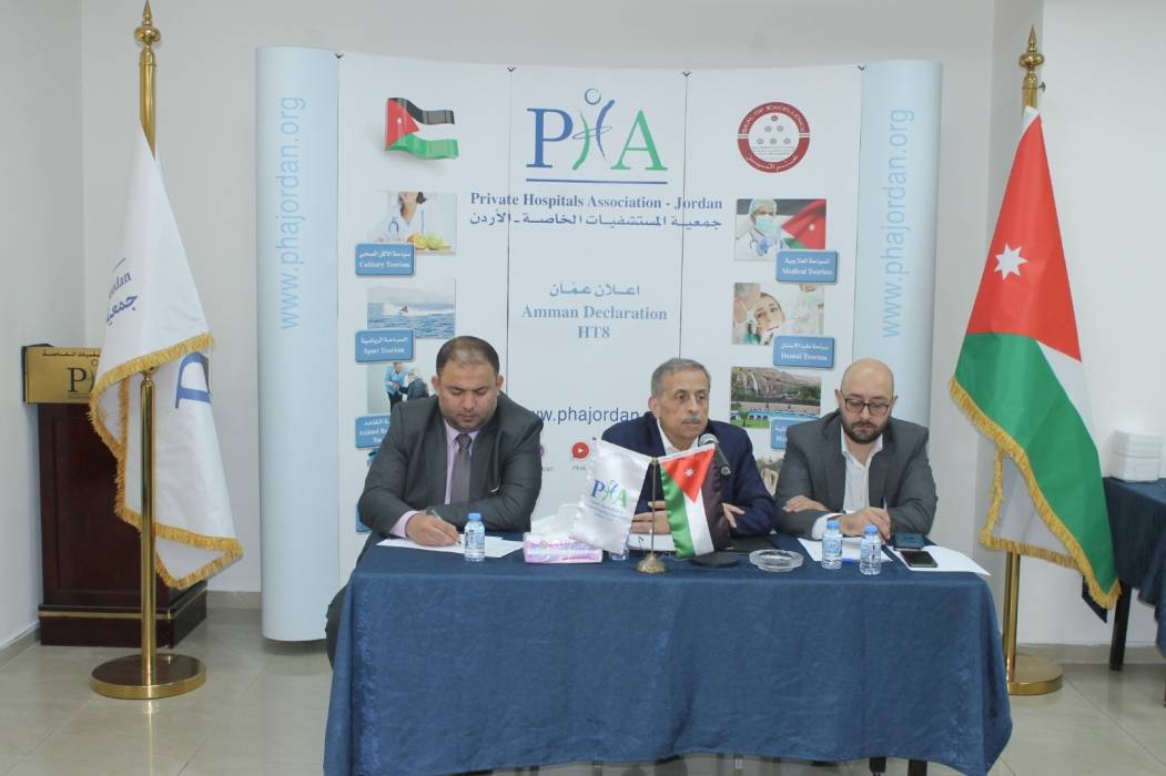 المستشفيات الخاصة تبحث آلية استمرار استقبال وعلاج أطفال جرحى من غزة