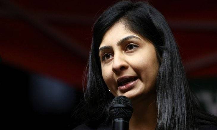 بسبب غزة.. نائبة عمالية بريطانية تستقيل من حزبها: الخيار في الانتخابات سيكون بين الاشتراكية أو البربرية