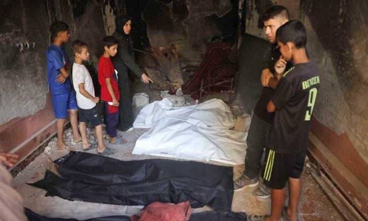 استشهاد 10 فلسطينيين بينهم رضيع واصابات بغارات للاحتلال إلاسرائيلي على غزة ( صو ر)