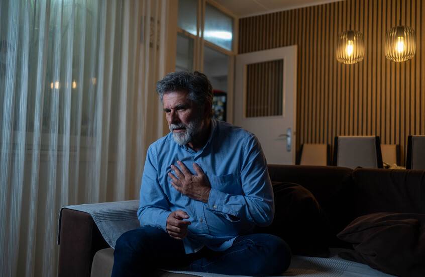 عادة ليلية شائعة تهدد صحة قلبك