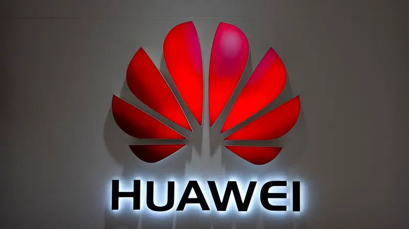 هواوي تسعى لصفقات رقائق ذكاء اصطناعي في الشرق الأوسط وجنوب شرق آسيا