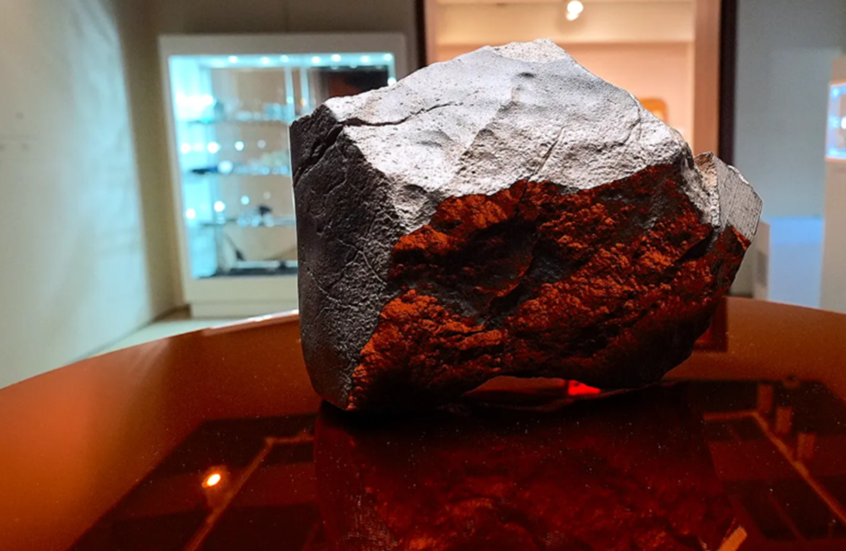 عرض قطعة من المريخ للبيع بـ4 ملايين دولار