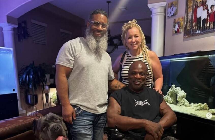 أحد أعظم لاعبي كمال الأجسام عبر التاريخ بحالة حرجة (صور)