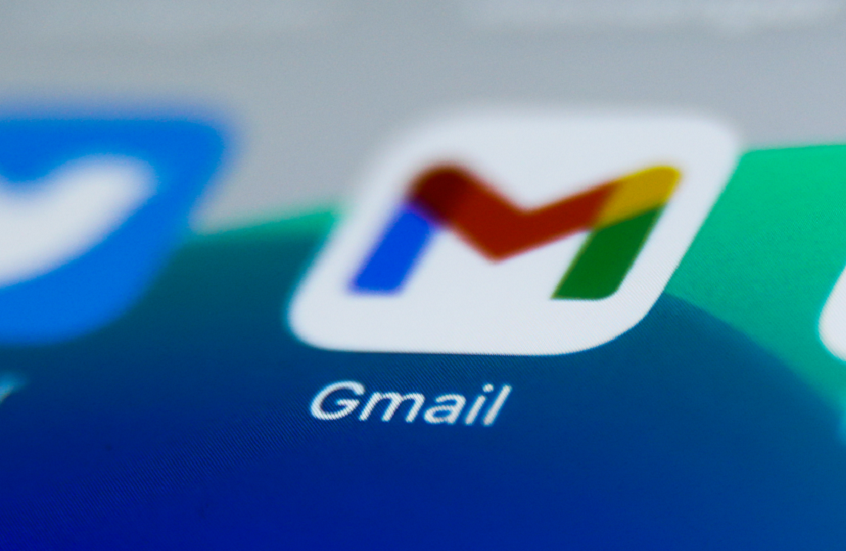 حقن الأوامر الخفية.. قراصنة يخدعون الذكاء الاصطناعي لسرقة بيانات مستخدمي Gmail