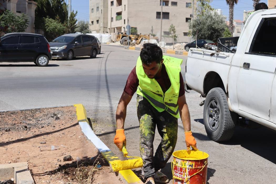 بلدية مادبا تنفذ خطة شاملة تعكس صورة المدينة الحضارية المشرقة