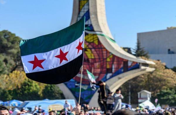 200 شخصية سورية بارزة تعلن رسميا عن تأسيس جبهة الإنقاذ 