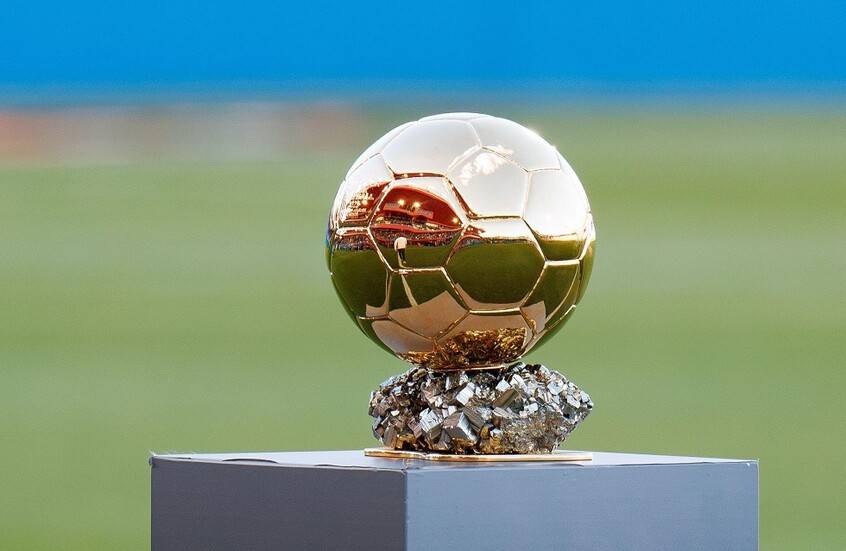 الذكاء الاصطناعي يكشف عن الفائز بالكرة الذهبية