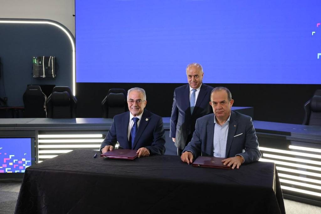 عمان الأهلية تشارك بفعاليات برنامج تسريع المسار المهنيالتوظيف  وتُوقّع مذكرة تفاهم مع إنجاز