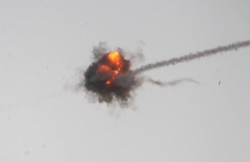 الجيش الإسرائيلي: إطلاق صاروخ اعتراضي نحو هدف وهمي في غلاف غزة