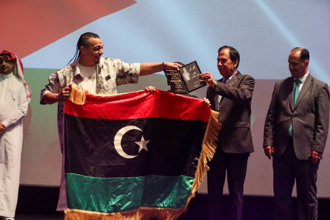 مسرحية إلى أين الليبية تحصد ثلاث جوائز في ختام مهرجان المونودراما بجرش