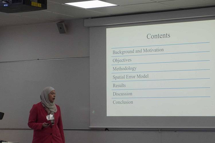 د. الحديدي من عمان الأهلية تفوز بجائزة أفضل ورقة علمية بمؤتمر دولي مرموق بلندن