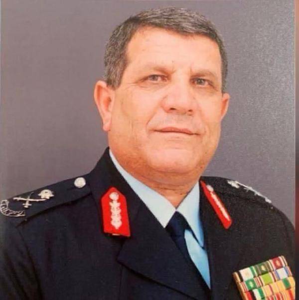 لواء متقاعد محمد بني فارس : الذكرى ال 42 لميلاد الشهيد البطل الرائد الطيار معاذ بني فارس