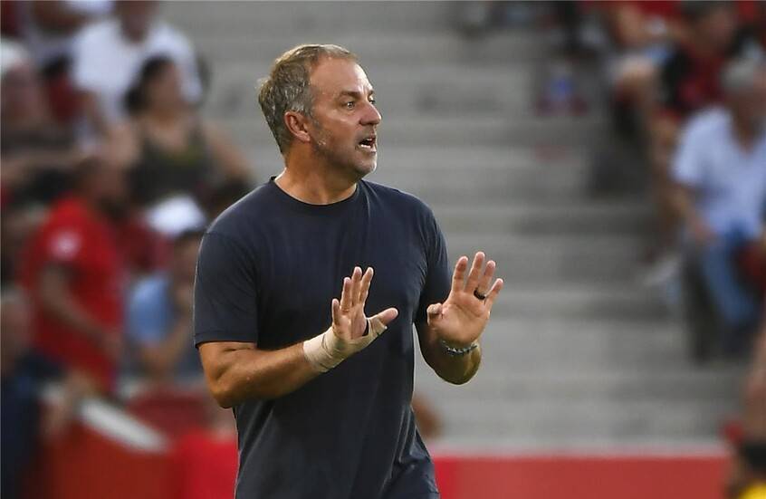 لم تعجبني.. تعليق مثير لهانز فليك بعد فوز برشلونة على ماريوكا