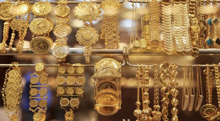 الذهب يشتعل.. مكاسب تتجاوز 66 دولارًا للأونصة في التعاملات المبكرة عالميًا الاثنين