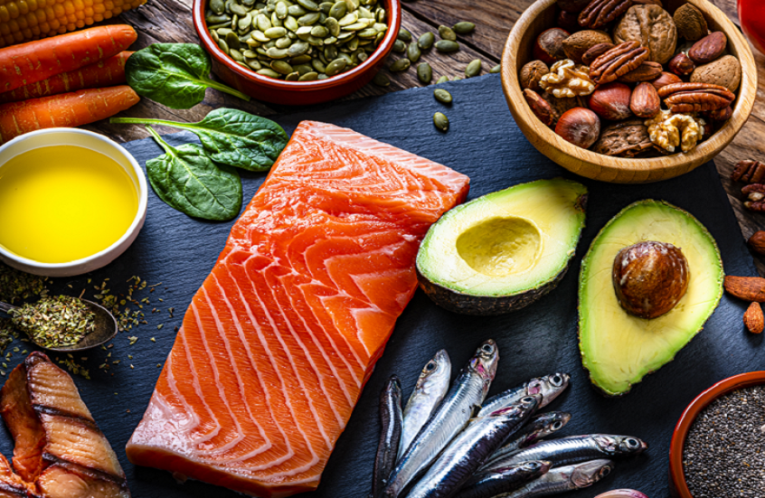 العشاء الصحي.. اعتدال الحصة والنشاط بعد الوجبة يحميان الوزن والهضم