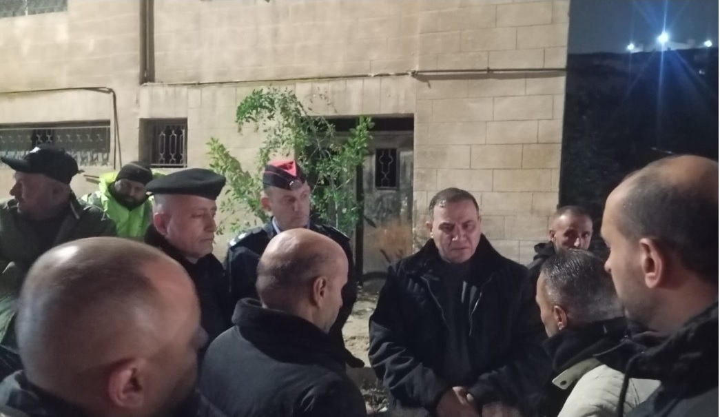 محافظ الزرقاء يتفقد استعدادات لواء الرصيفة للأحوال الجوية