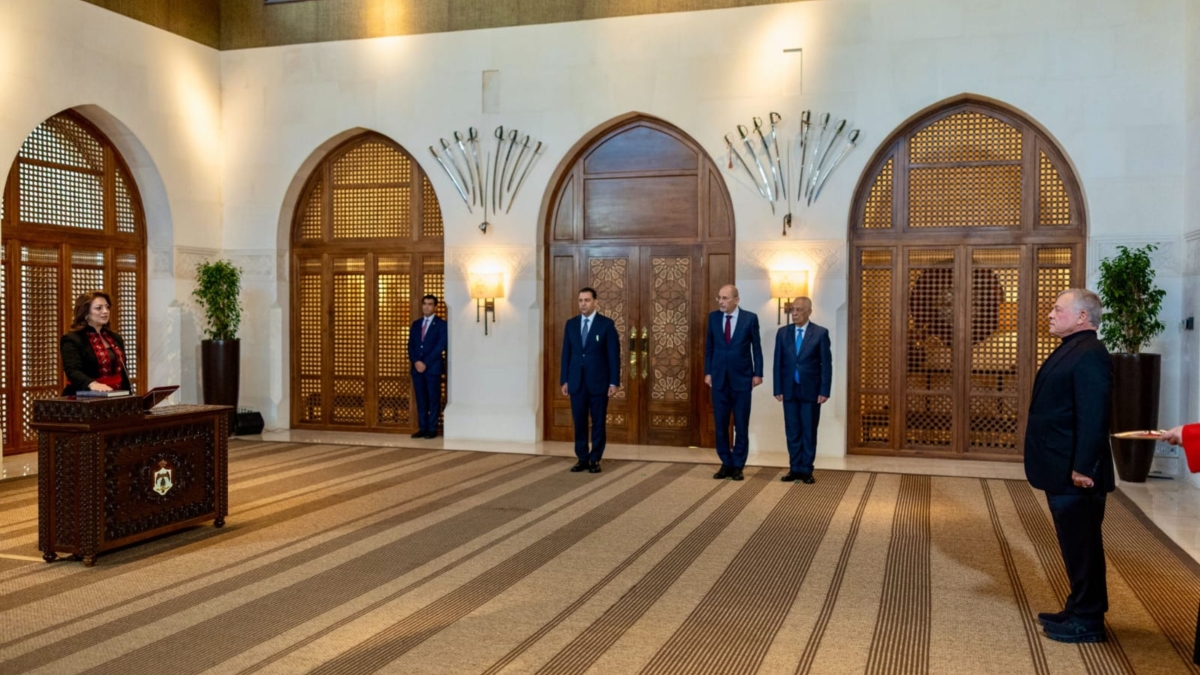 سفيران جديدان يؤديان اليمين القانونية أمام الملك