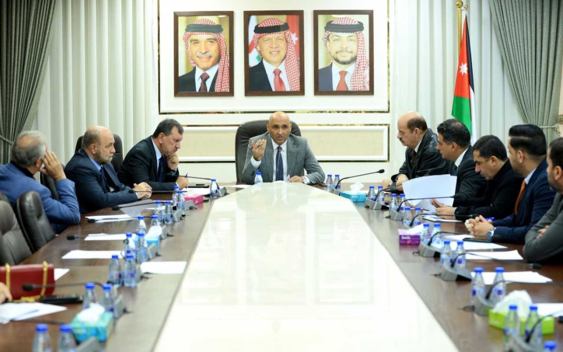 الصحة النيابية تؤكد أهمية تنشيط السياحة العلاجية