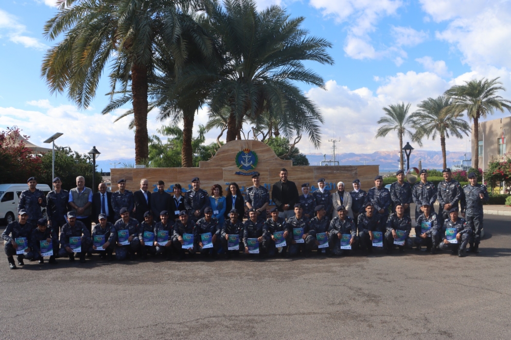 قيادة القوة البحرية والزوارق الملكية تعقد ورشة عمل متخصصة في حماية السلاحف البحرية