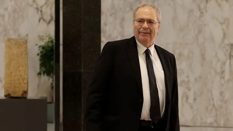 وزير لبناني يتحدث عن تحرك أنصار الأسد داخل لبنان.. ويثير جدلاً