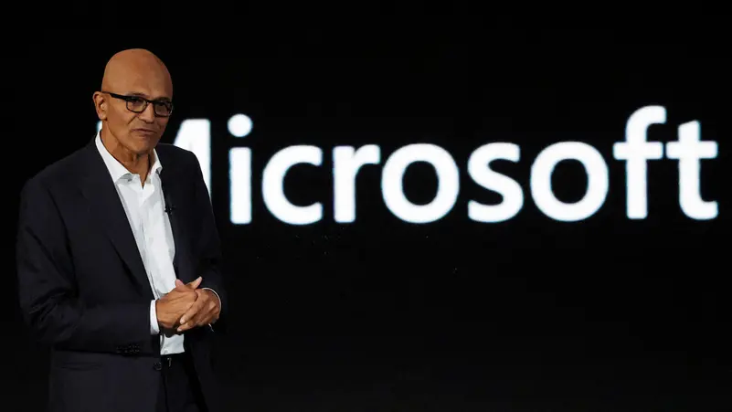 ليس حشواً رقمياً.. رئيس مايكروسوفت يدعو لتغيير نظرتنا إلى الذكاء الاصطناعي
